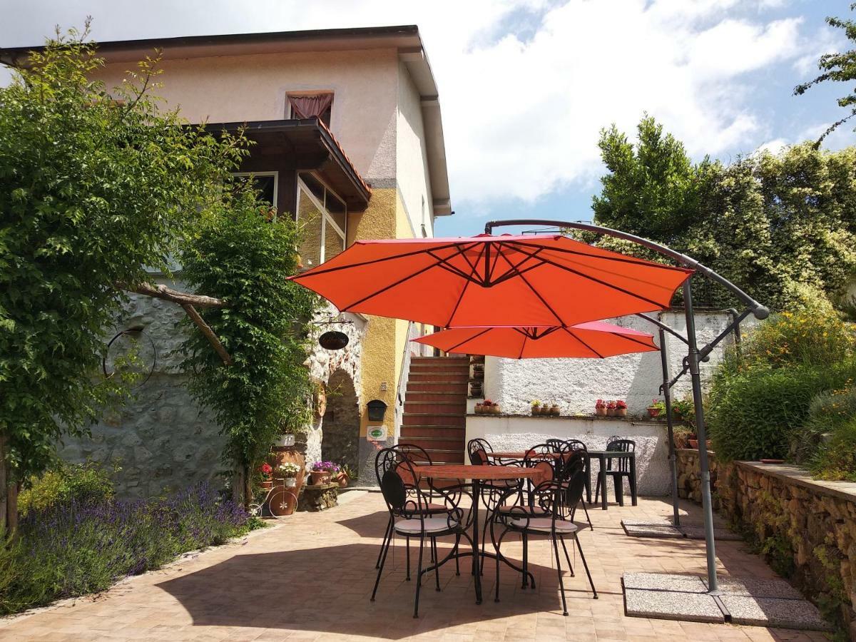Country House La Scortica Beverino Buitenkant foto